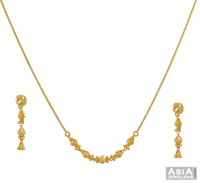 22Kt Gold Simple Necklace Set