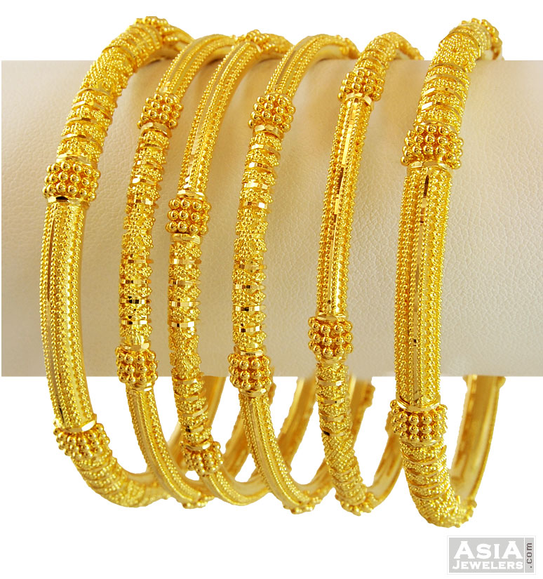 22K Yellow Gold Bangles Set