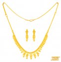 Click here to View - 22 k Gold Traditional Necklace Set  