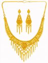 22 Karat Gold Necklace Earring Set - Click here to buy online - 4,231 only..