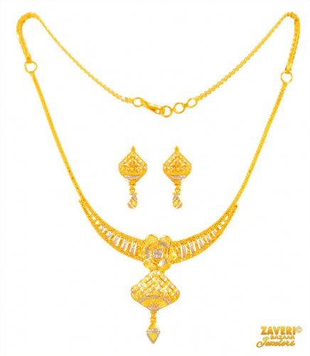 22 k two tone Gold Necklace Set 