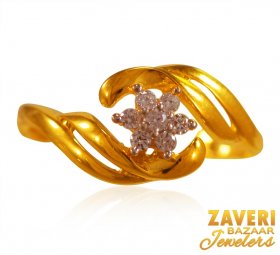 22 KT Gold Fancy Ring for Ladies