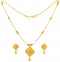 22 Karat Gold Necklace Set - Click here to buy online - 1,395 only..