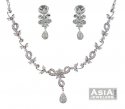 Click here to View - 18K White Gold Diamond Necklace Set 