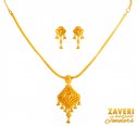22kt Gold Pendant Necklace Set - Click here to buy online - 2,227 only..