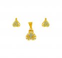 Click here to View - 22kt Gold Pendant Earring Set 