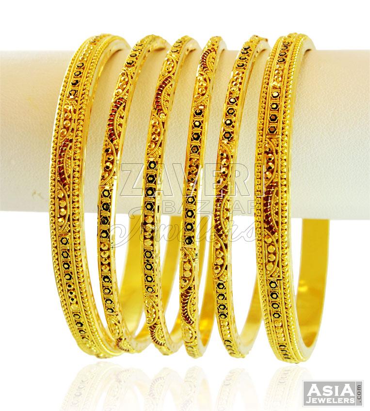 Beautiful 22K Bangle Set