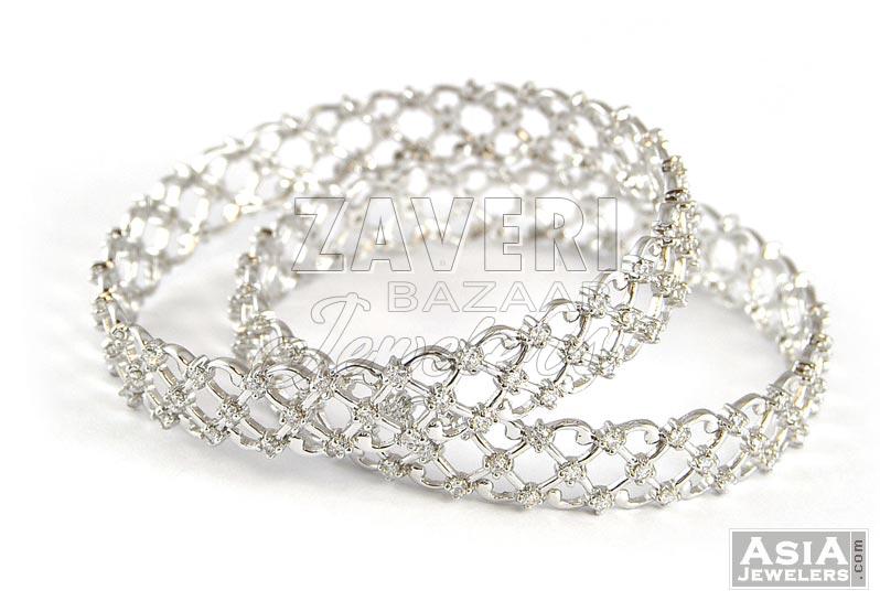 White gold bangles with Signity