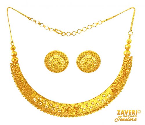 22 Kt Gold Pipe Style Necklace Set 
