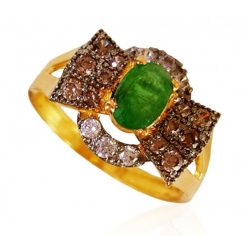 22kt Gold Emerald Ring for Ladies 