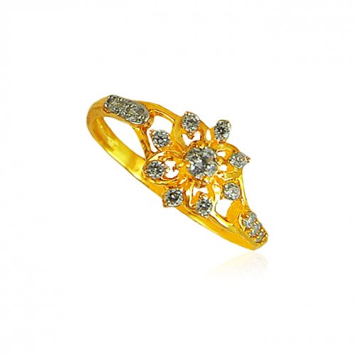 22Karat Gold ring with cz for ladies. 