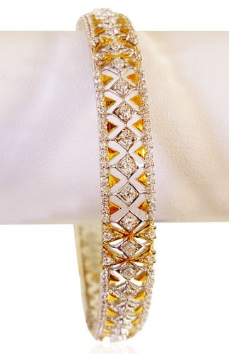 18kt White Gold Diamond Bangle 