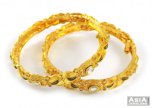 Gold Bangles with Kundan 