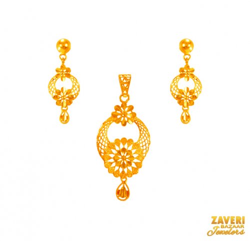 22Kt Gold Pendant Set 