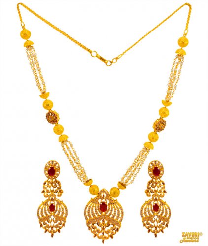 Designer 22 Kt Gold Necklace Set 