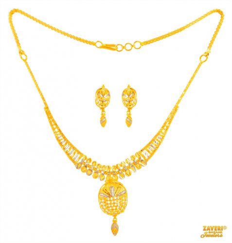 22 kt two tone Gold Necklace Set 