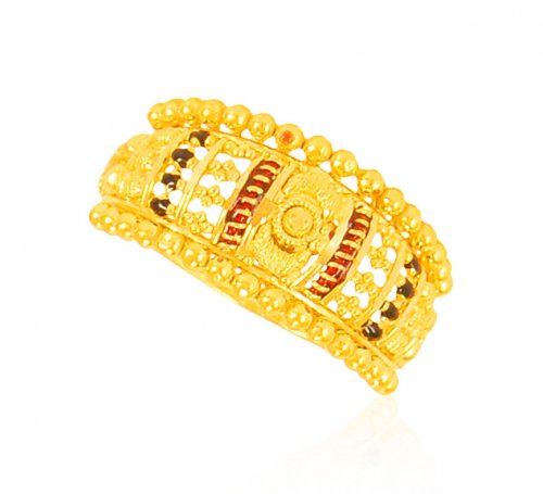 22 Karat Gold Ladies Ring 