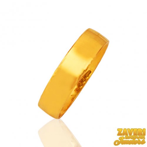 22KT Gold Simple Wedding Band 