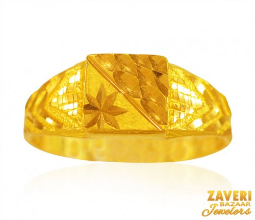 22 kt Gold Mens Fancy Ring 