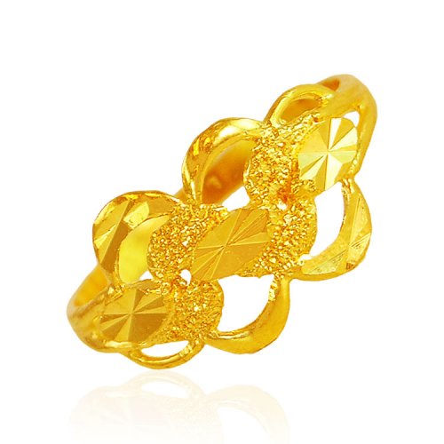 22 Karat Gold Ladies Ring - AjRi62311 - 22kt Gold ring is designed in a ...