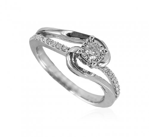 18kt White Gold Diamond Ring 
