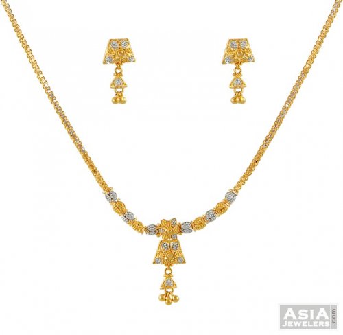 22K Gold fancy necklace and earring set 