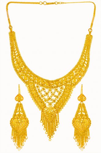 22 Karat Gold Necklace Earring Set 