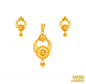 22Kt Gold Fancy Pendant Set